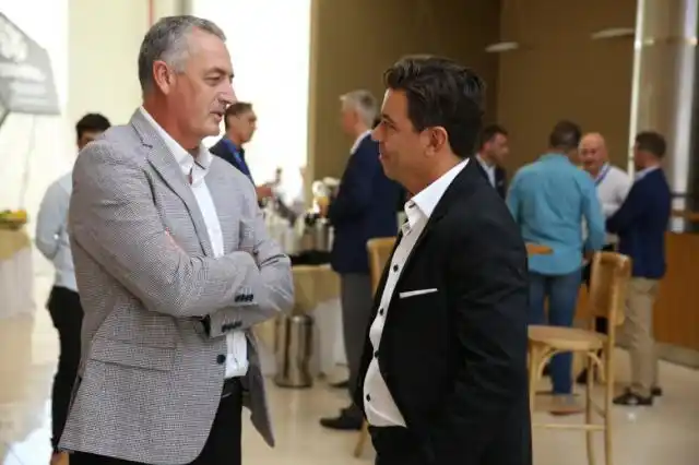 Gallardo y Alfaro, a pura coincidencia en el congreso de entrenadores de la Conmebol
