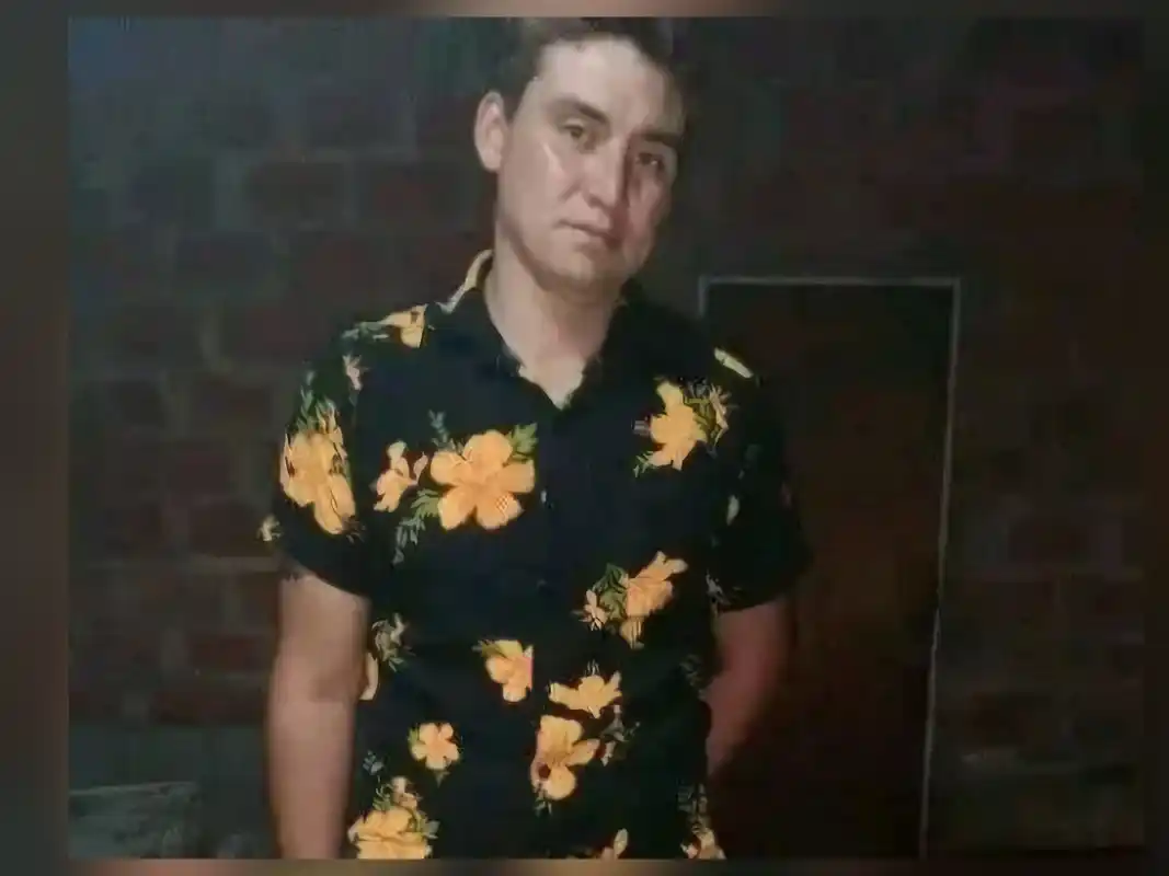 Su hermana pidió cadena de oración para el muchacho.