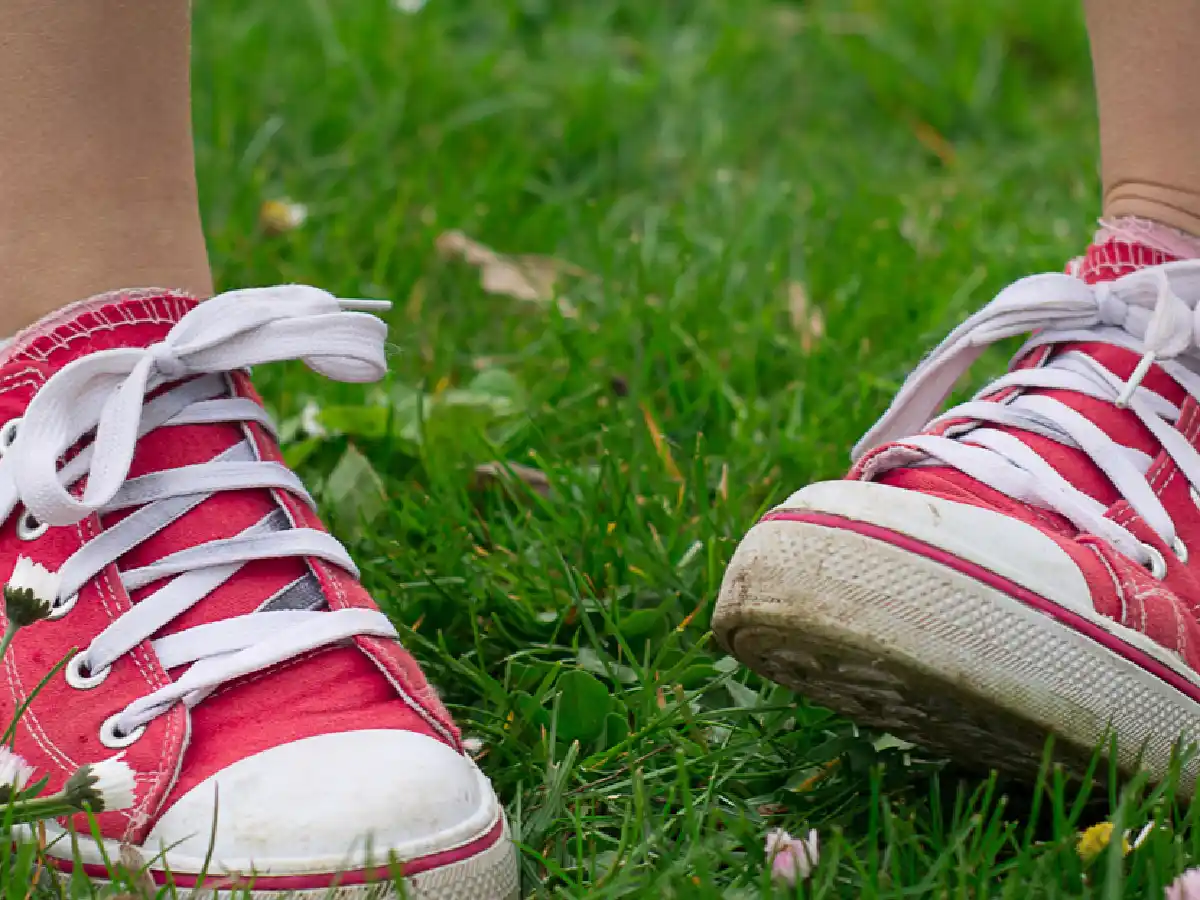 Por qué se debe controlar el crecimiento de las  piernas en los chicos