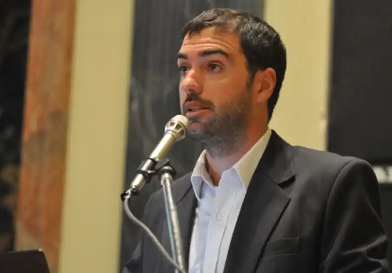 ANSES prevé un aumento del 15 por ciento a jubilados en marzo