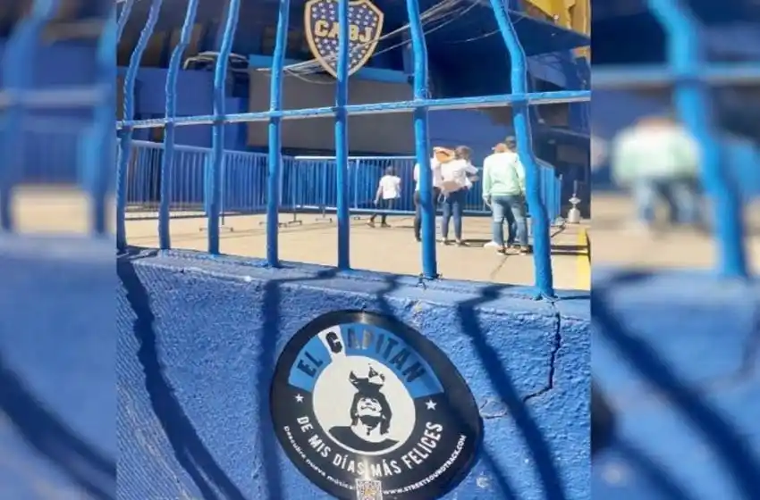 El particular homenaje que ideó un ex jugador de Central por el primer aniversario del fallecimiento de Maradona