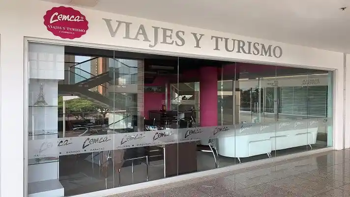 Apertura de vuelos por parte del régimen genera dudas en el sector turismo