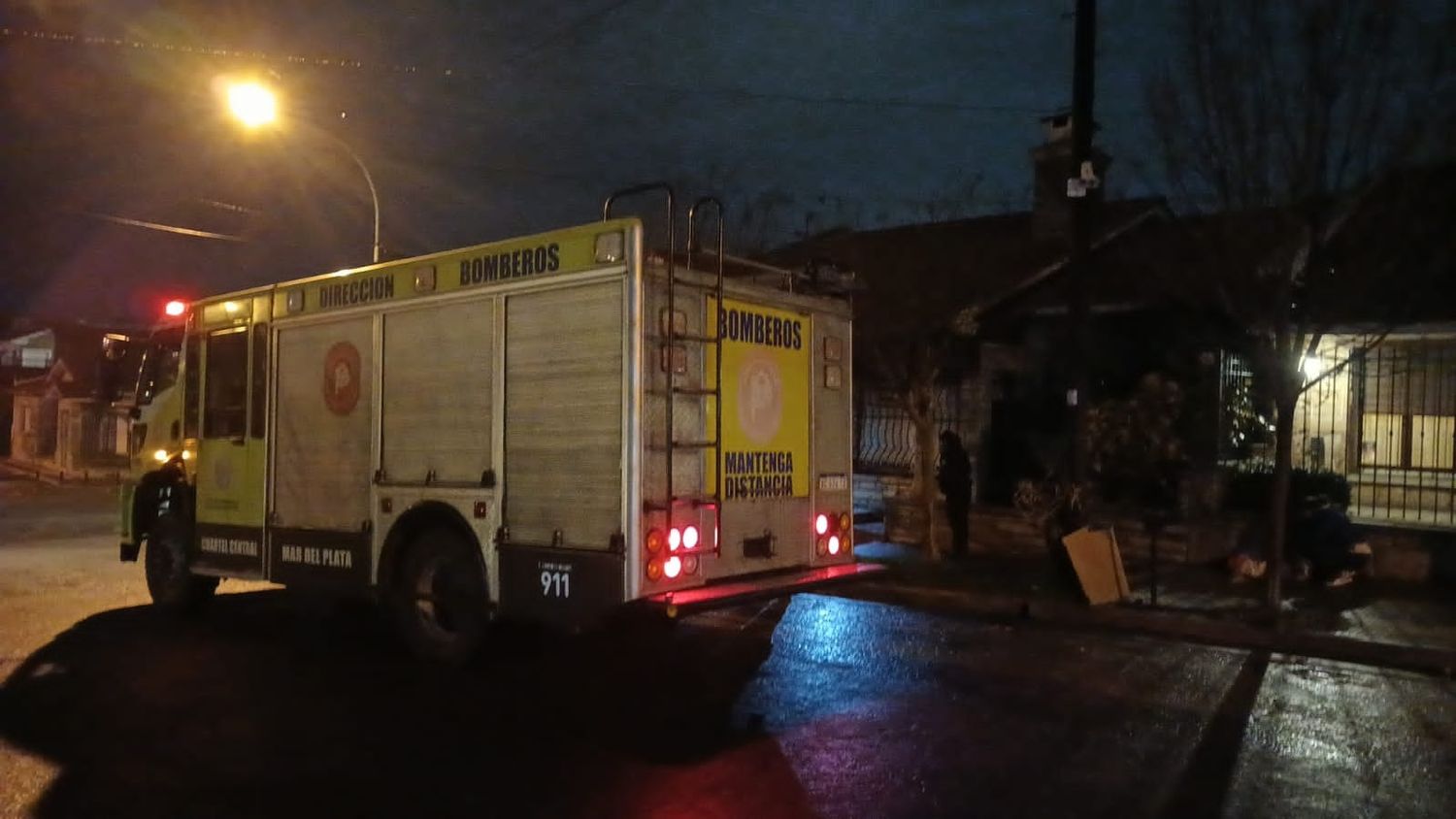 Incendio en una vivienda de Saavedra al 2800: un herido