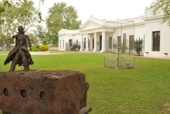 Muestra de artistas plásticos santafesinos en San Carlos Centro