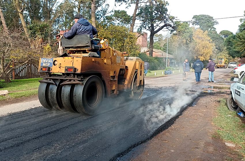 Obras de pavimentación y bacheo complican el tránsito en Mar del Plata