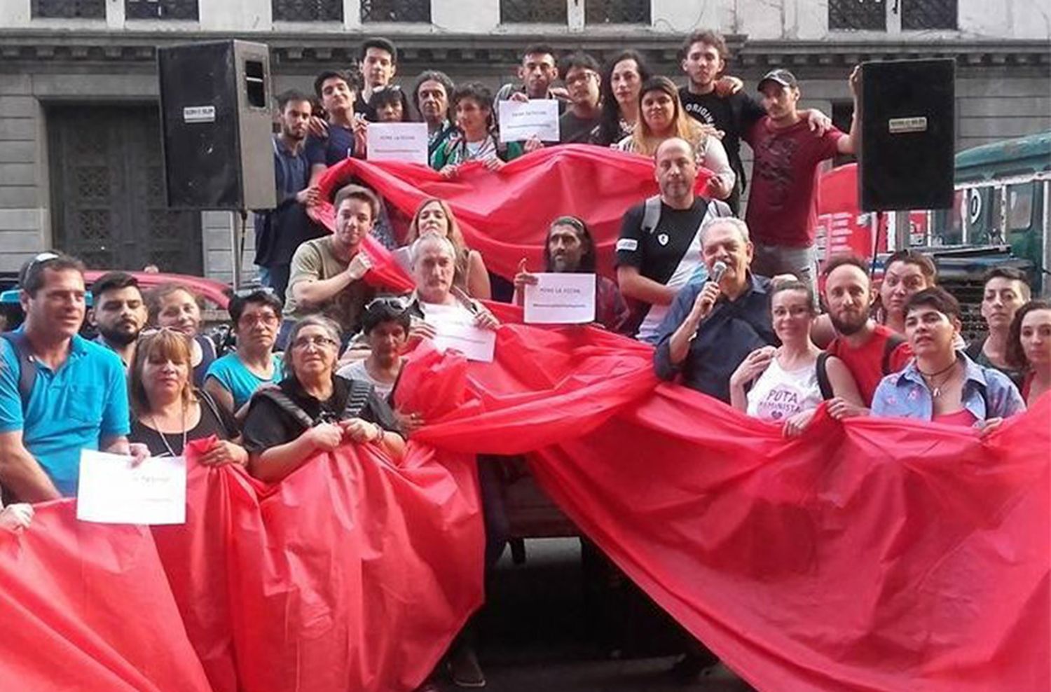 Nueva ley sobre VIH: "Viene a reparar el daño causado por el abandono de tantos años de parte del Estado”