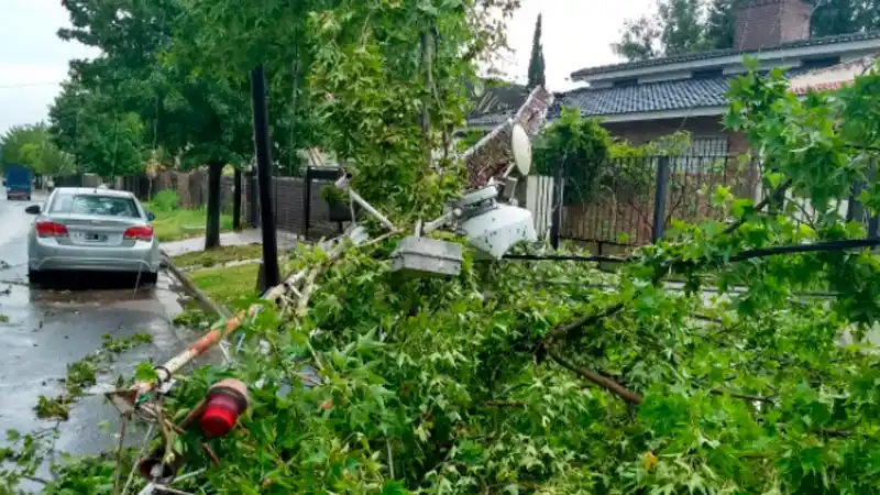 Libertador San Martín fue afectada por un fuerte temporal