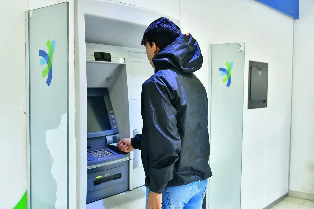 Este miércoles 27 inicia el pago de haberes a estatales provinciales