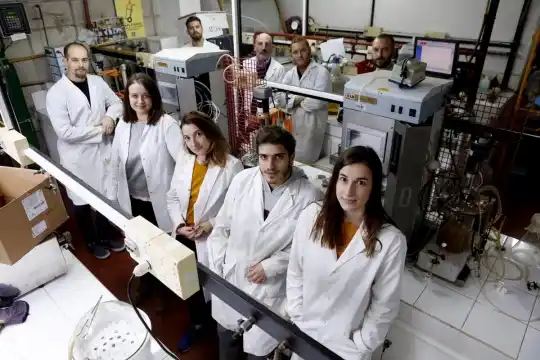 Científicos diseñan nanopartículas híbridas para tratamientos contra el cáncer