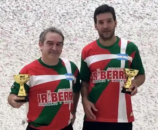 Pelota: campeones en casa