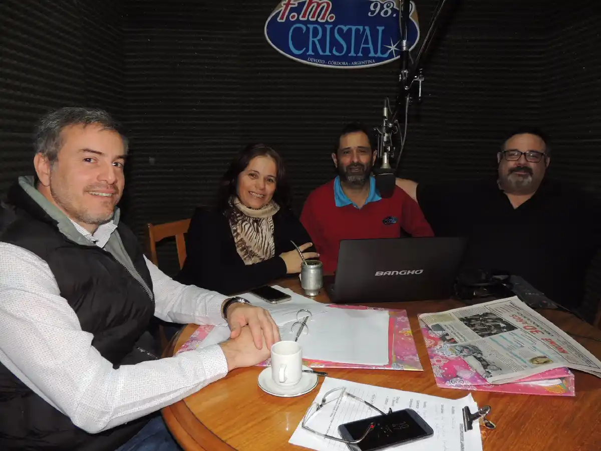 Devoto tendrá una escuela de radio 