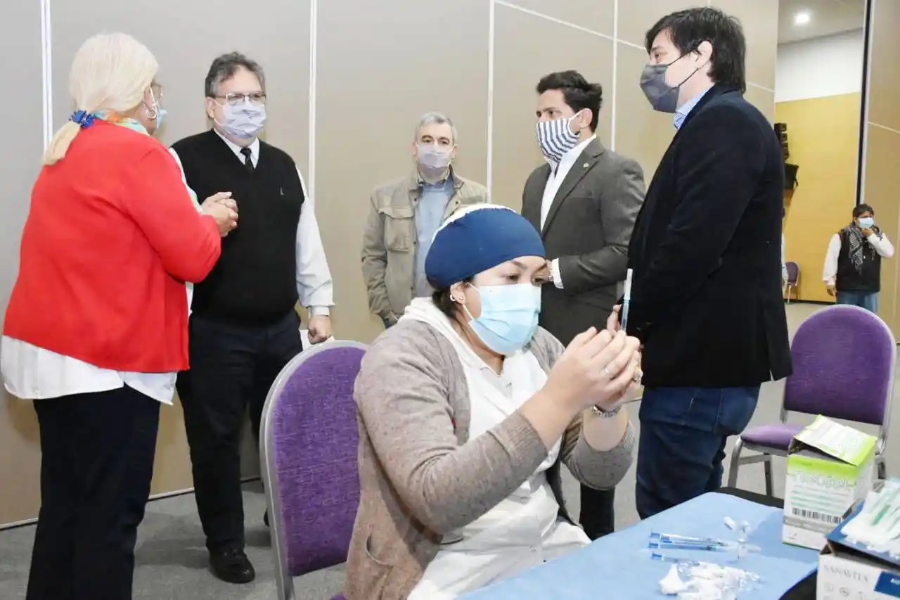 EL SECTOR TURÍSTICO Y COMERCIAL DESTAC� EL AVANCE DEL PLAN DE VACUNACI�N EN CONCORDIA