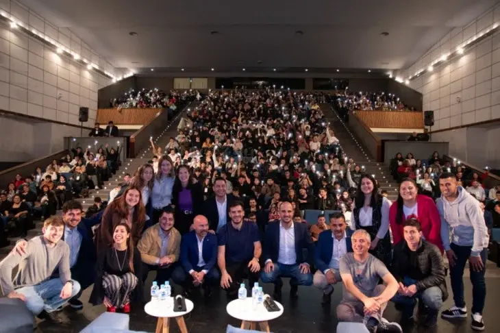 La Plata se prepara para recibir al "Congreso Federal e Internacional de Juventudes"