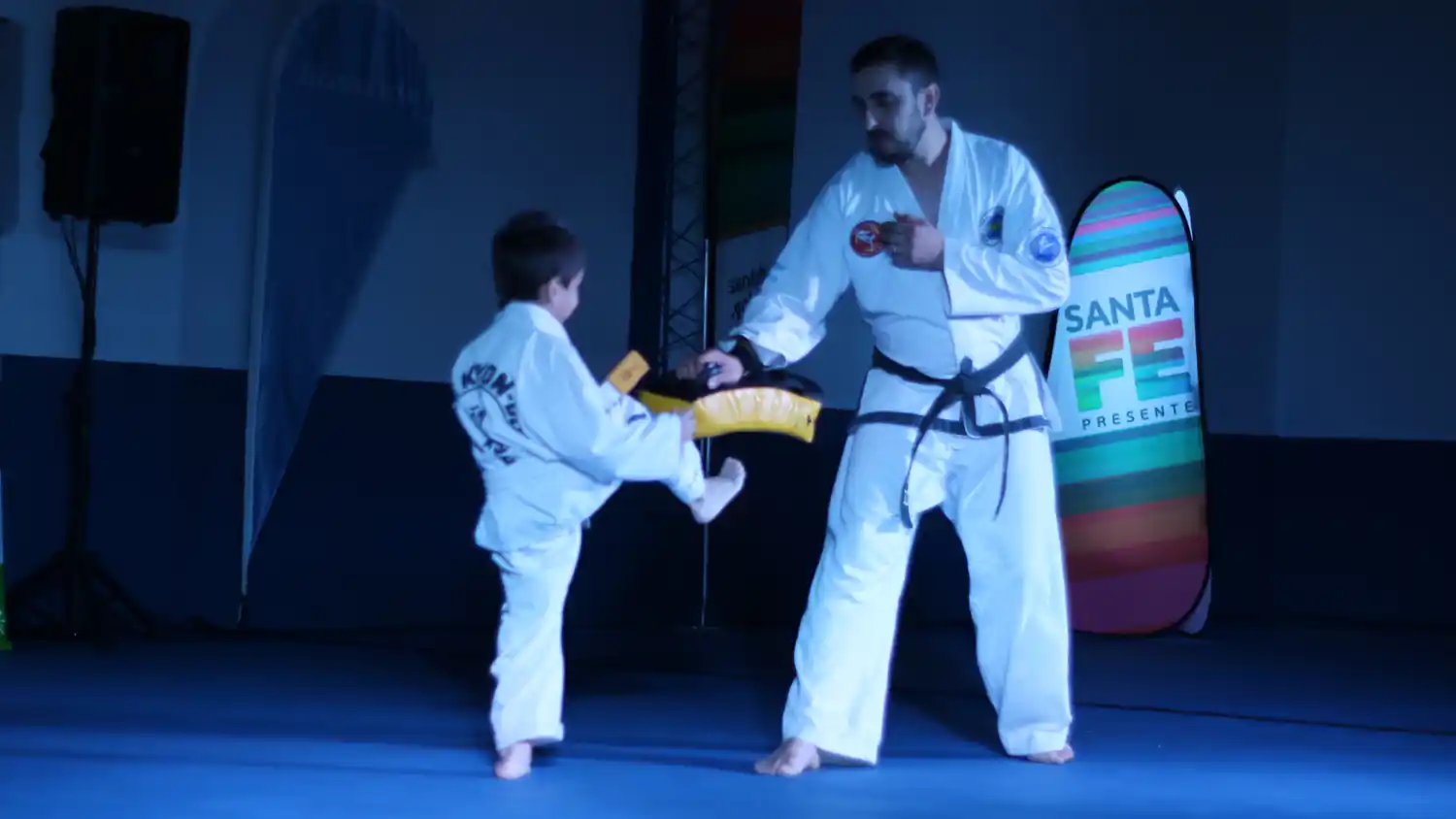 La provincia subsidió servicios de luz y agua a más de 1100 clubes