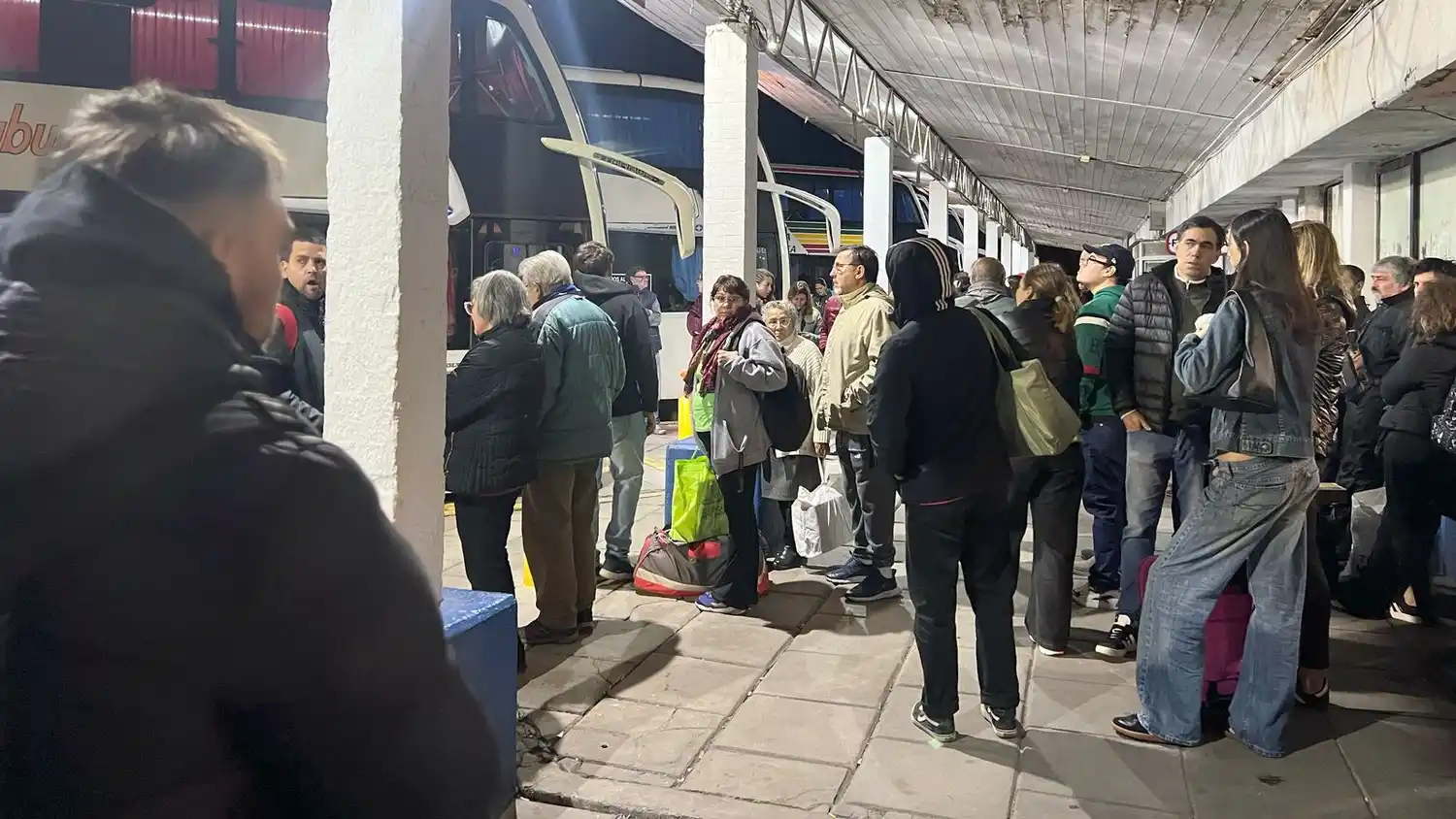 Más actividad. En la Terminal de Ómnibus