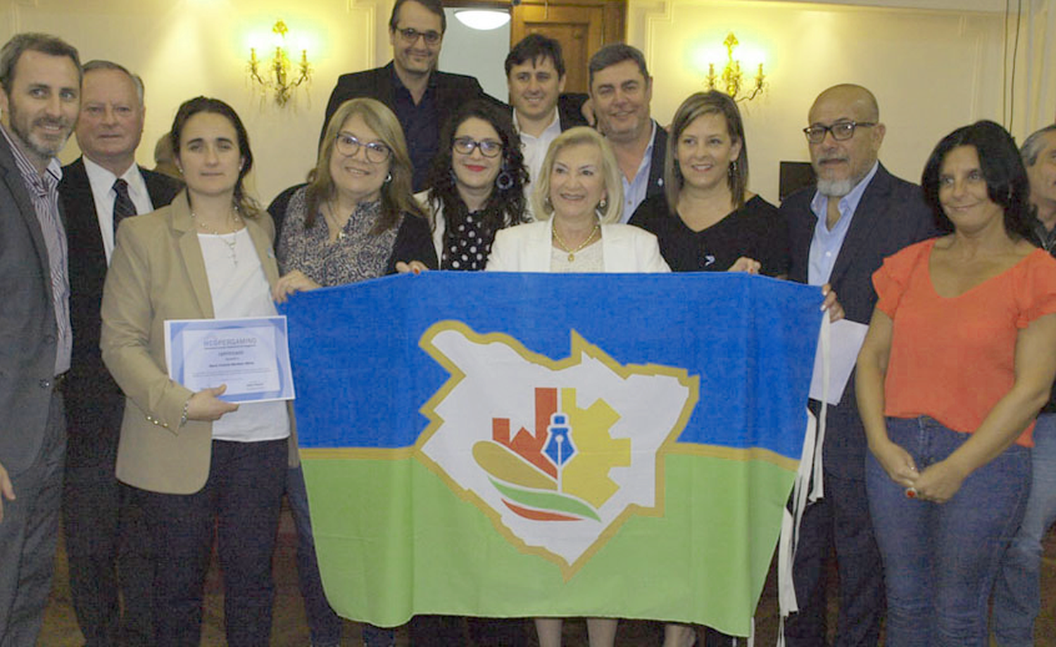 Pergamino aprobó su bandera e himno oficial