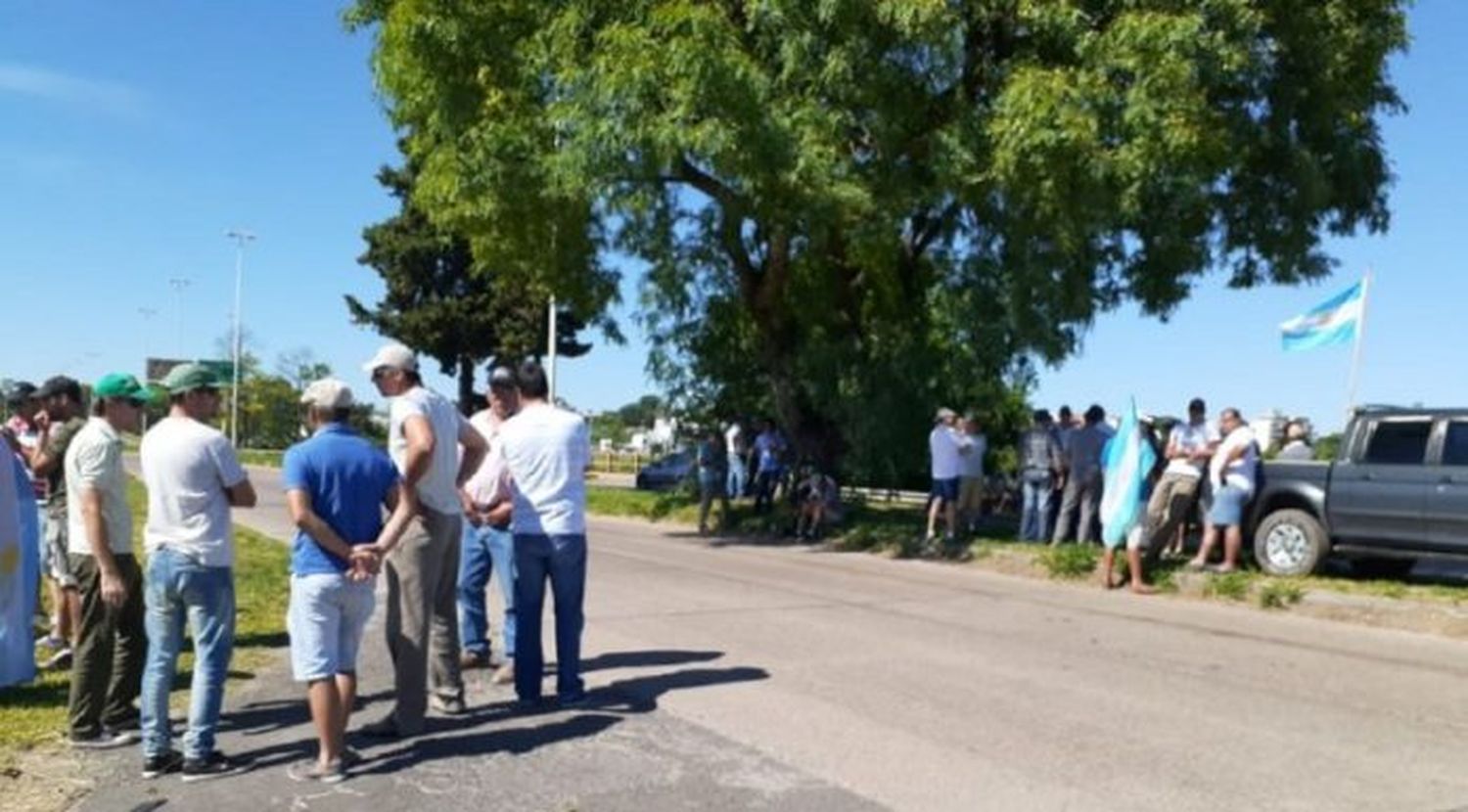 Realizarán un "camionetazo" en contra  del incremento de impuestos al campo