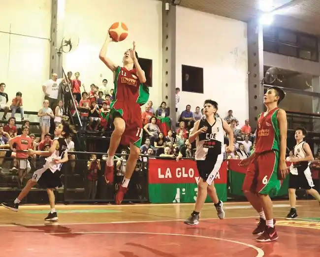 Central Entrerriano y Neptunia clasificaron para la Copa de Oro de la Liga U13