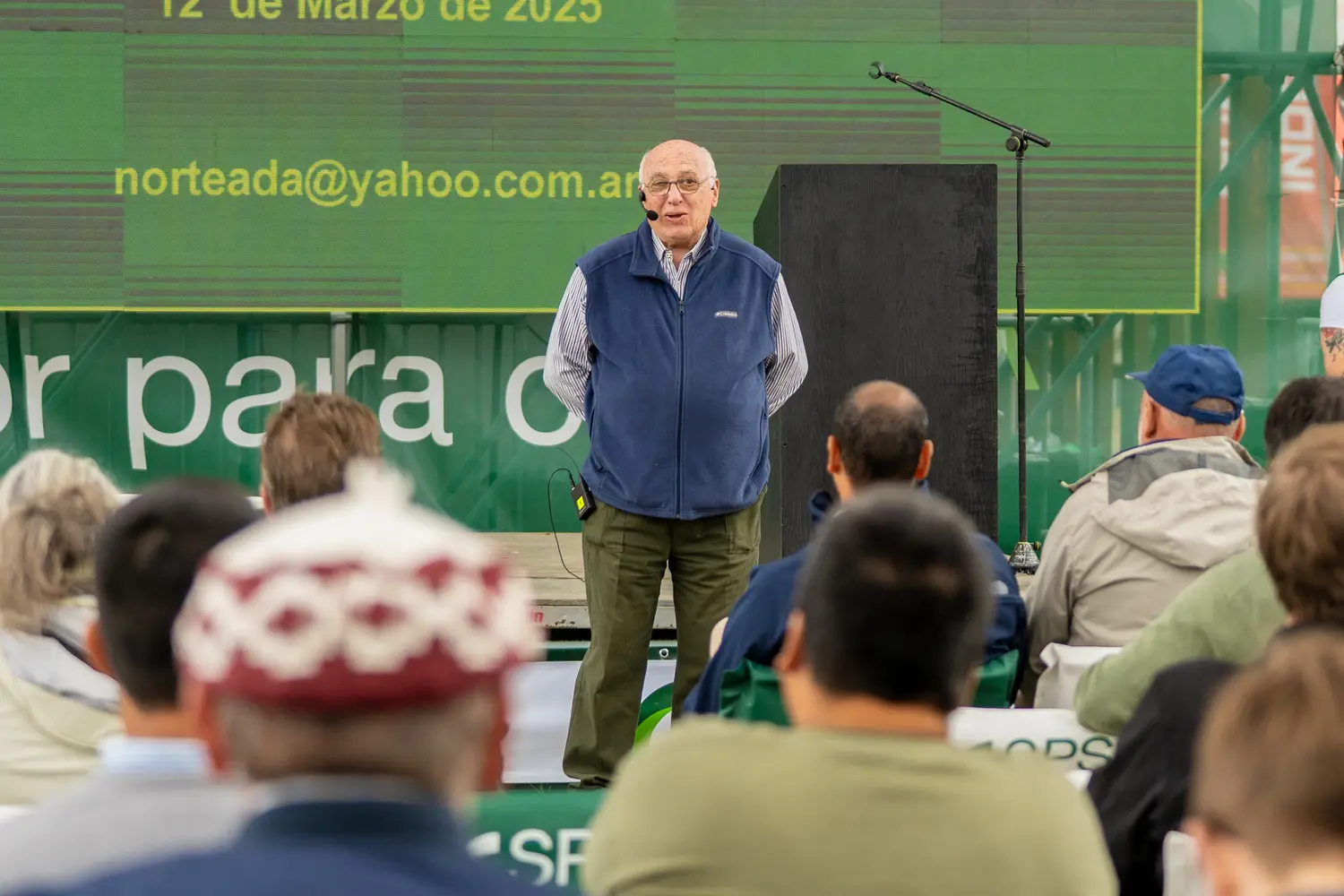 El clima y “un panorama más alentador” para la próxima campaña