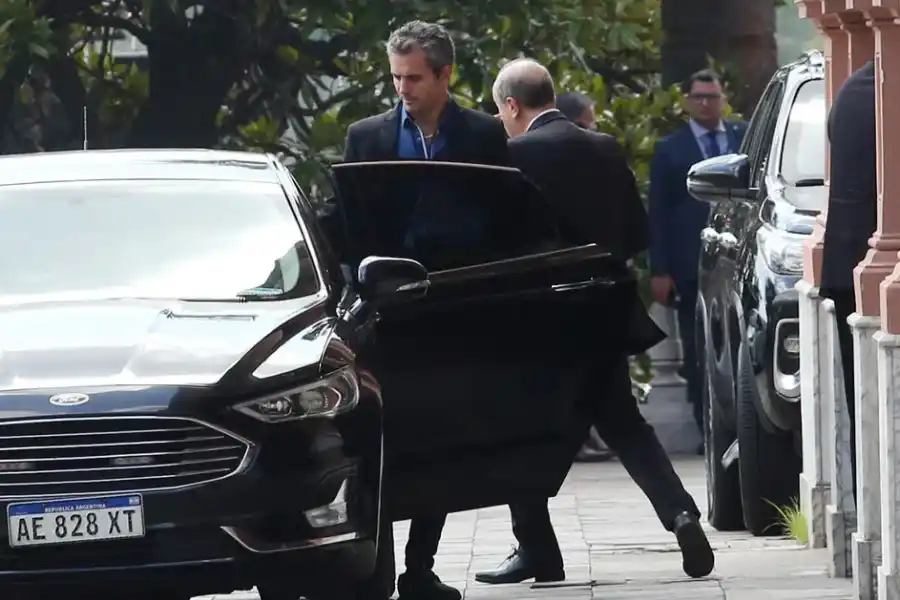 El oficialismo pospuso la sesión de la ley ómnibus para el miércoles