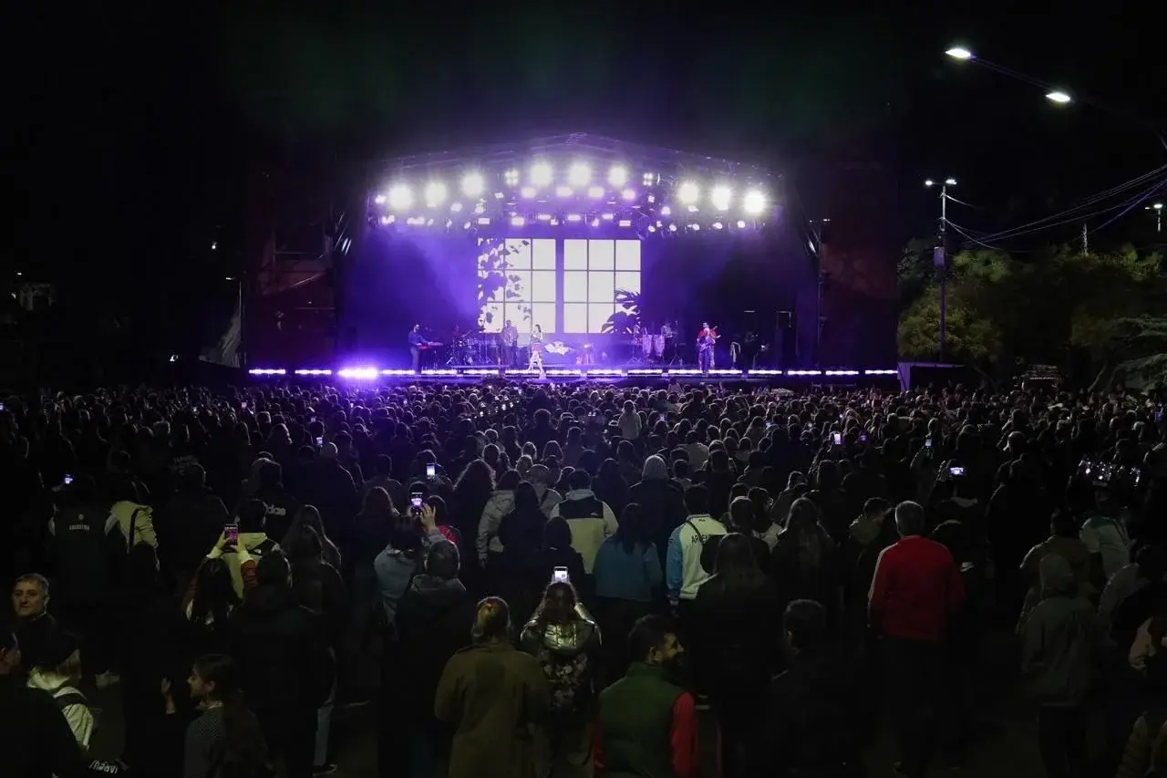 Nueva jornada a pura música en los Fan Fest de los Suramericanos: qué propuestas hay este martes