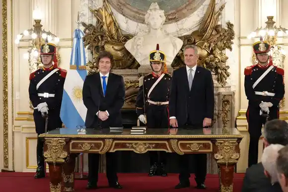 Quirno asumió como nuevo canciller y dijo que van a "seguir consolidando la relación con EE.UU."