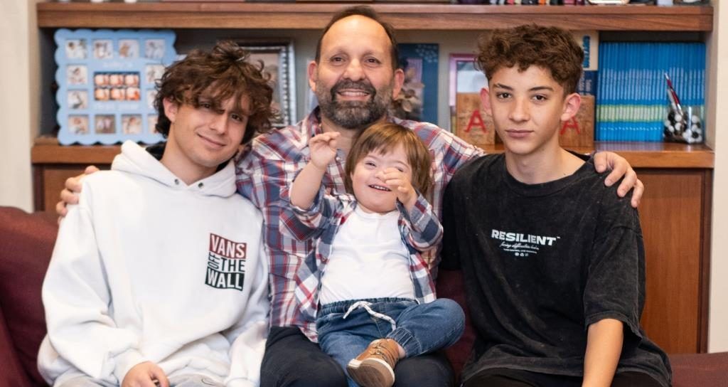 Alejandro Bronzieri: “Soy médico, pero de profesión padre”