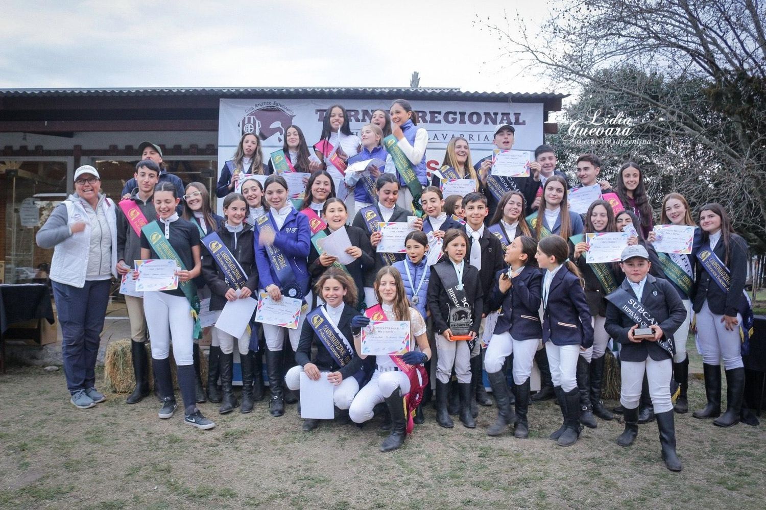 FOTO LIDIA GUEVARA Parte de la premiación en Olavarría.