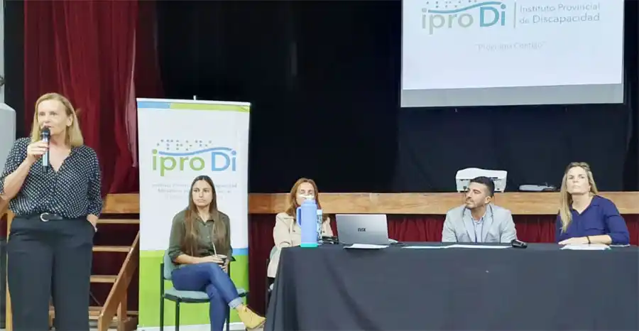   Fomentan la autonomía y el cuidado de las personas con discapacidad