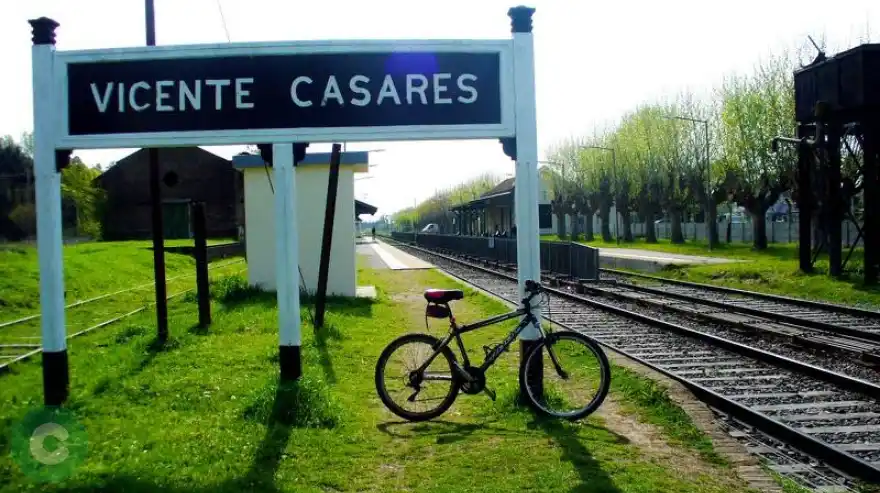 Cuatro encapuchados robaron en un campo