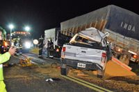 El conductor de una camioneta sufrió graves heridas tras un violento choque por alcance