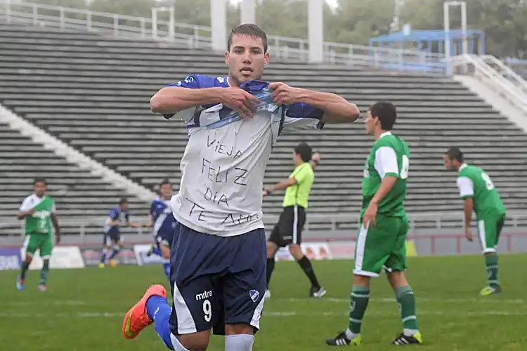 Emanuel Pennisi: “Quiero empezar una carrera”