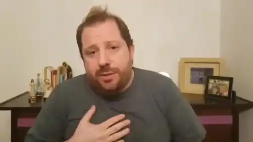 Ottavis dice que hace un año no consume drogas y que renuncia a sus fueros en Provincia