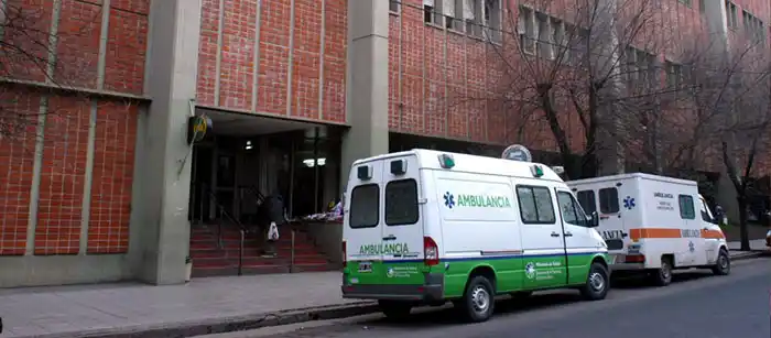 Rescatan a niño de tanque de agua