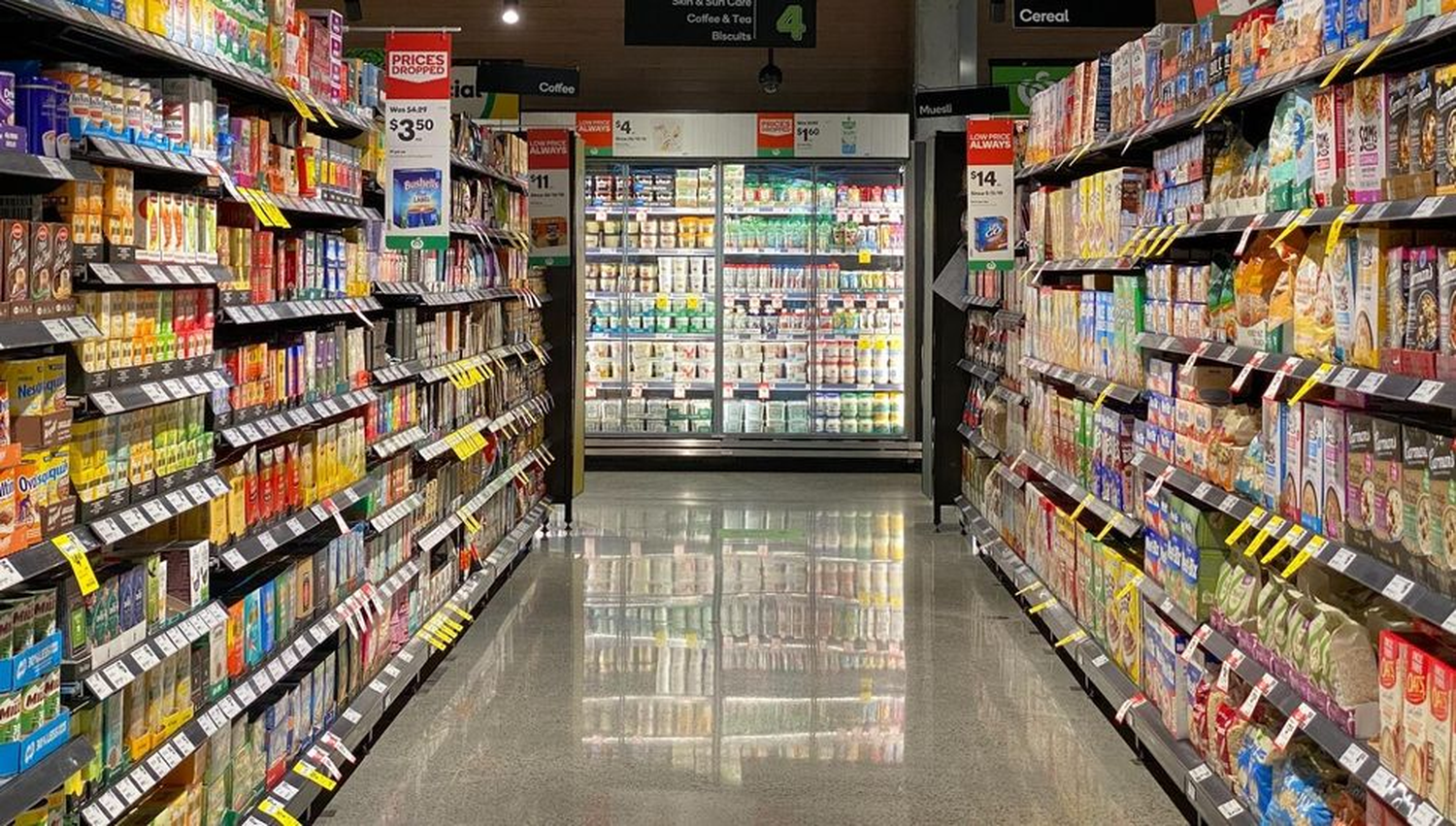 El gobierno abre la importación de alimentos para contener la suba de precios