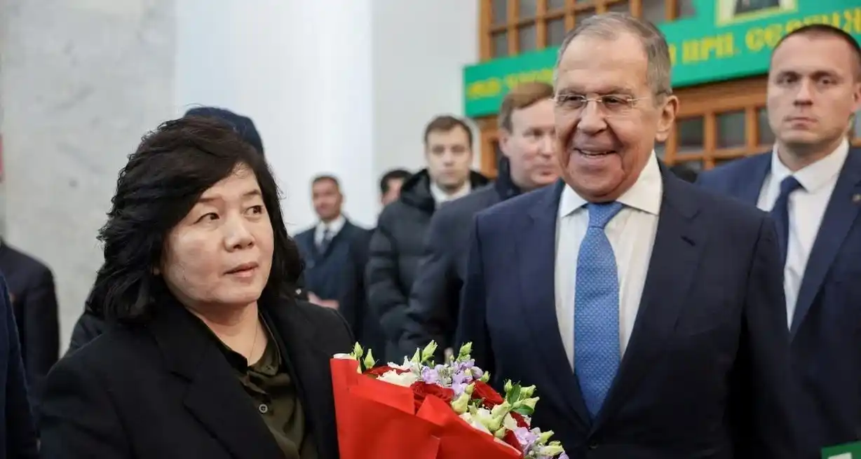 El ministro de Exteriores de Rusia, Sergei Lavrov, recibió a su par norcoreana, Choe Son Hui. Crédito: Ministerio de Relaciones Exteriores de Rusia