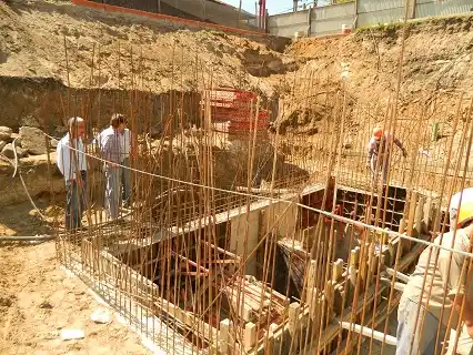 El colector cloacal tiene un 35% de avance en los distintos frentes de obra