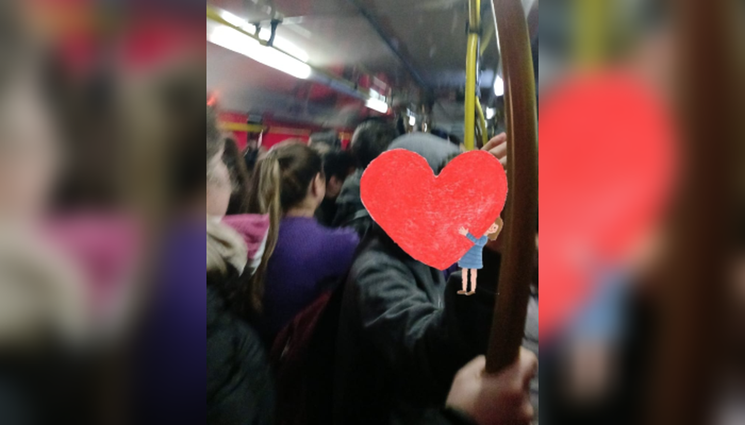 Colectivo de línea rebalsado