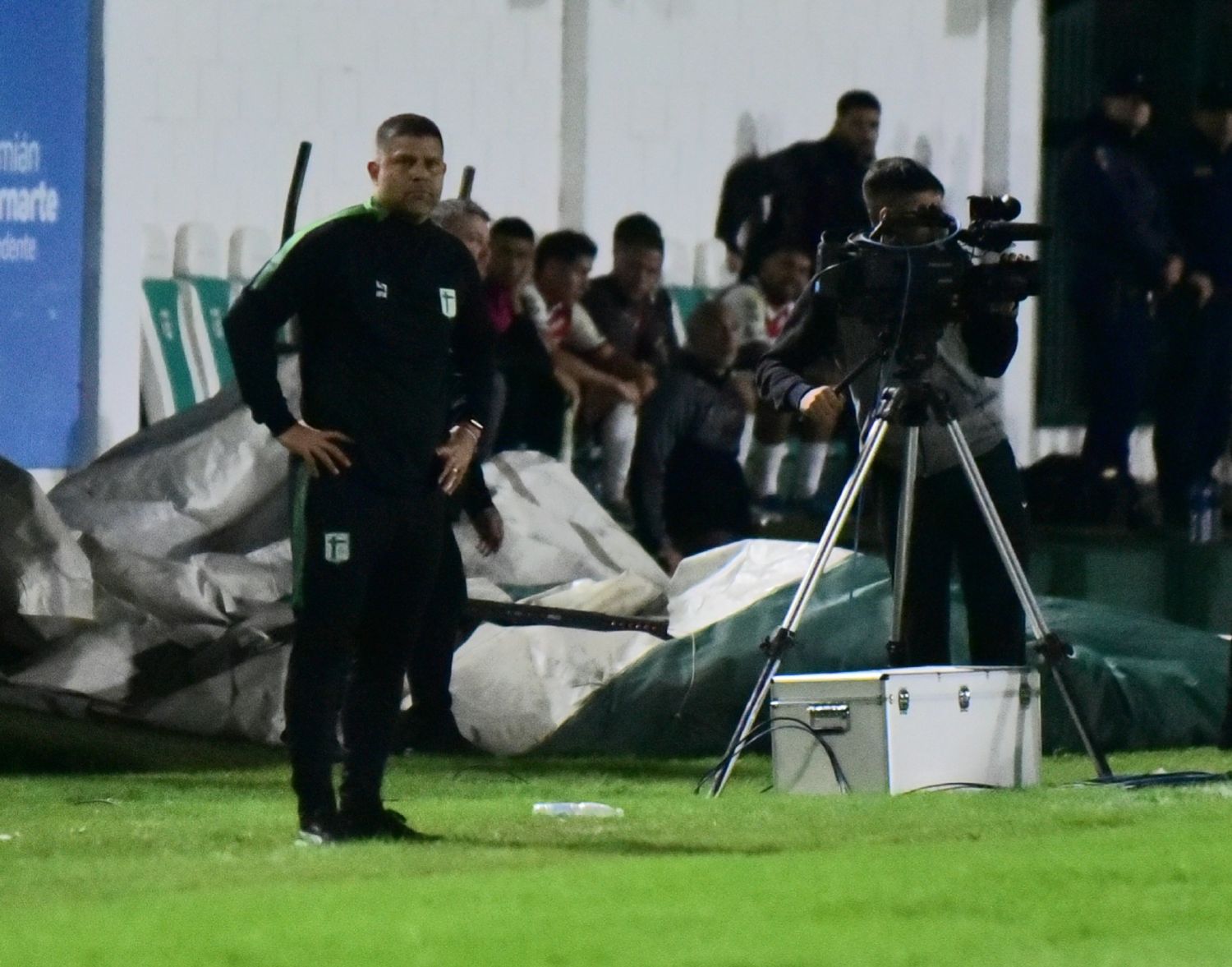 El entrenador Sergio Maza