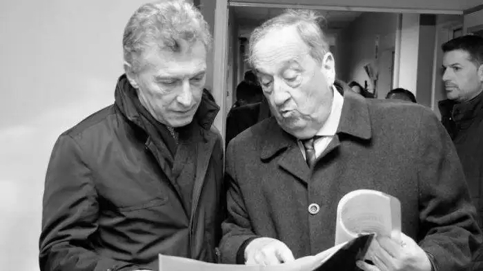 Lunghi pidió que Macri se retire de la política