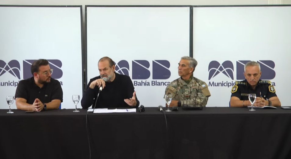 El intendente brindó otra conferencia de prensa en Bahía Blanca