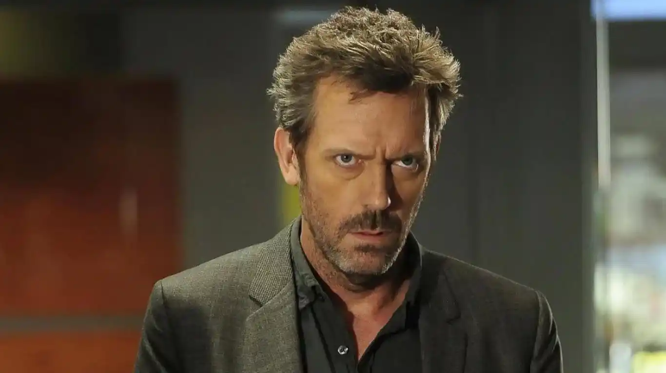 Hugh Laurie contó qué haría Dr. House frente al coronavirus