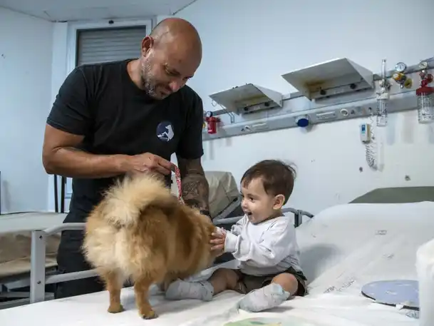 El Hospital Vilela comenzó la prueba piloto de ingreso de animales de compañía.