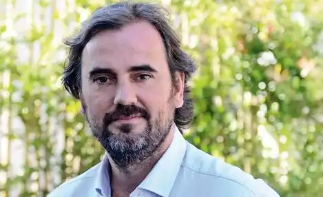 EMILIANO GIRI