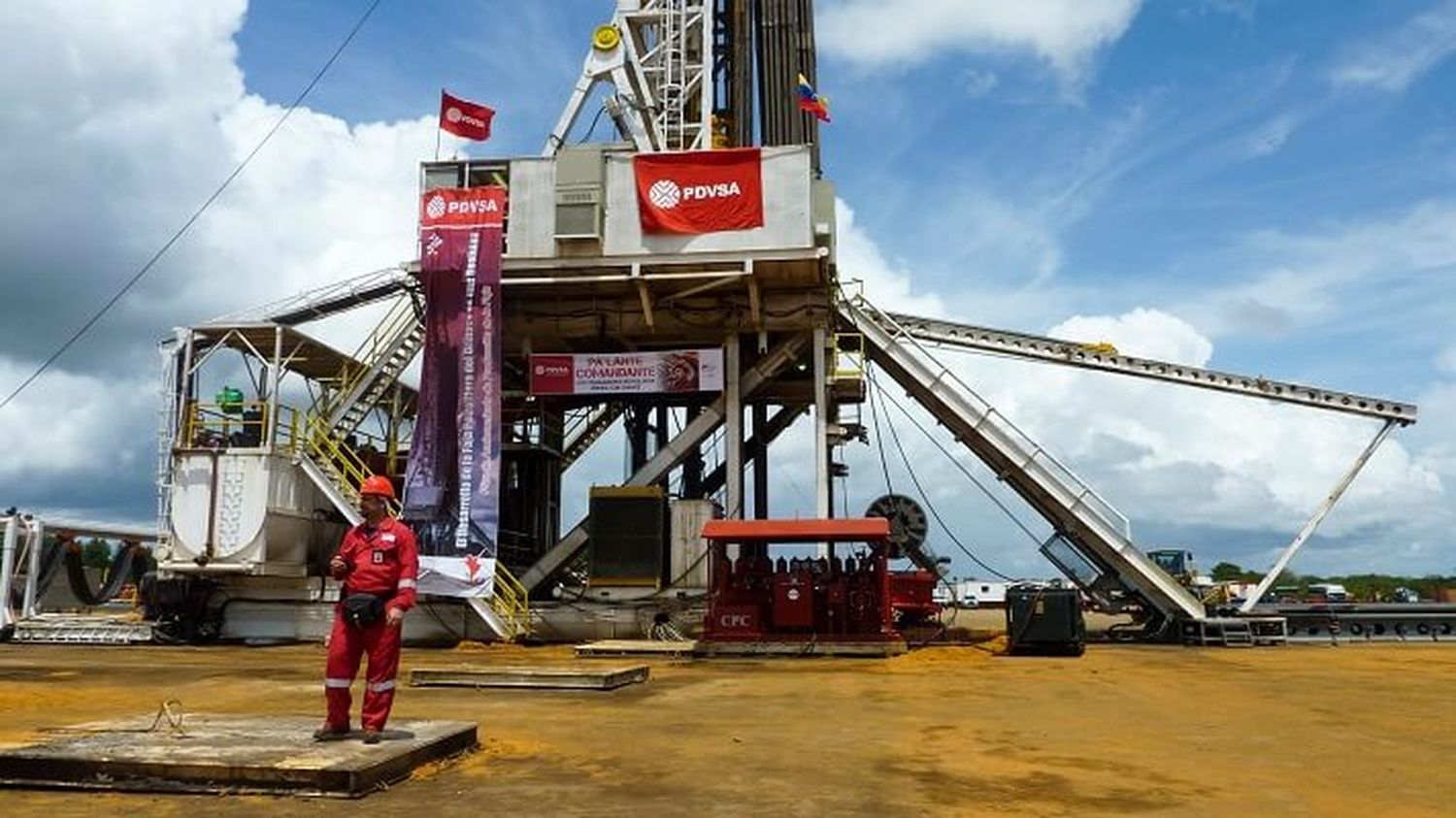 CRISIS PETROLERA: Pdvsa  está lejos de producir 2 millones de barriles diarios de crudo