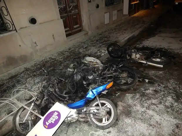 Video: Nuevo ataque dejó tres motos incendiadas en Gualeguay