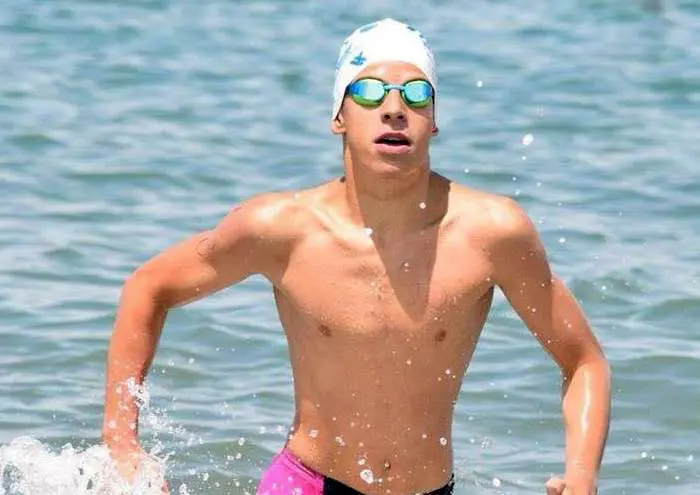 Campeón argentino juvenil de salvamento y cerca del Mundial