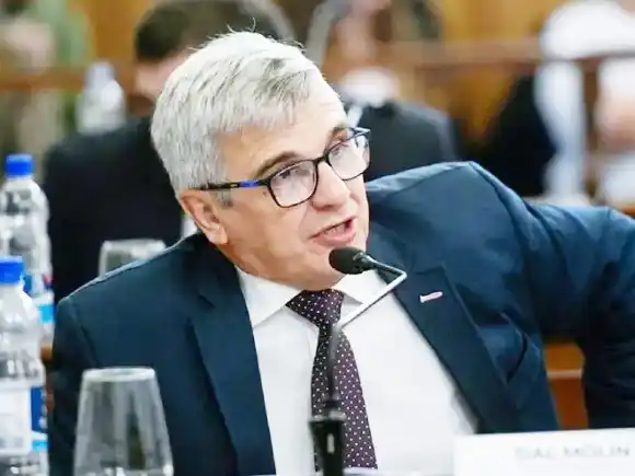 Endeudamiento de la provincia: “En 20 años de kirchnerismo la deuda creció más de 25.000%”