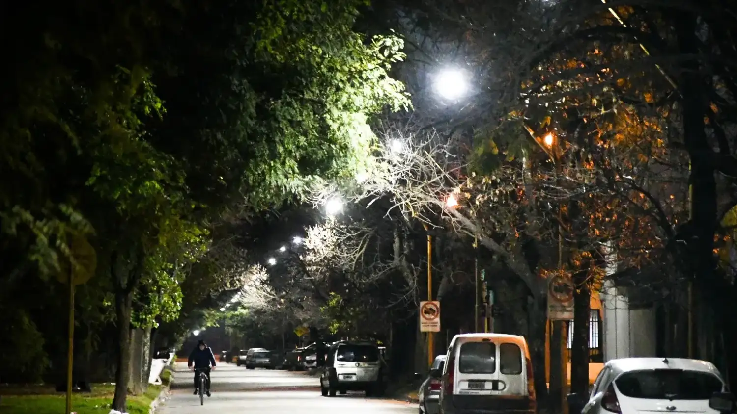 El Eje Este de San Francisco suma 4.000 luminarias LED y avanza la renovación del alumbrado público