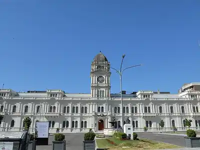 Cuando los hechos matan al relato y la complicidad de una dirigencia radical deslegitimada